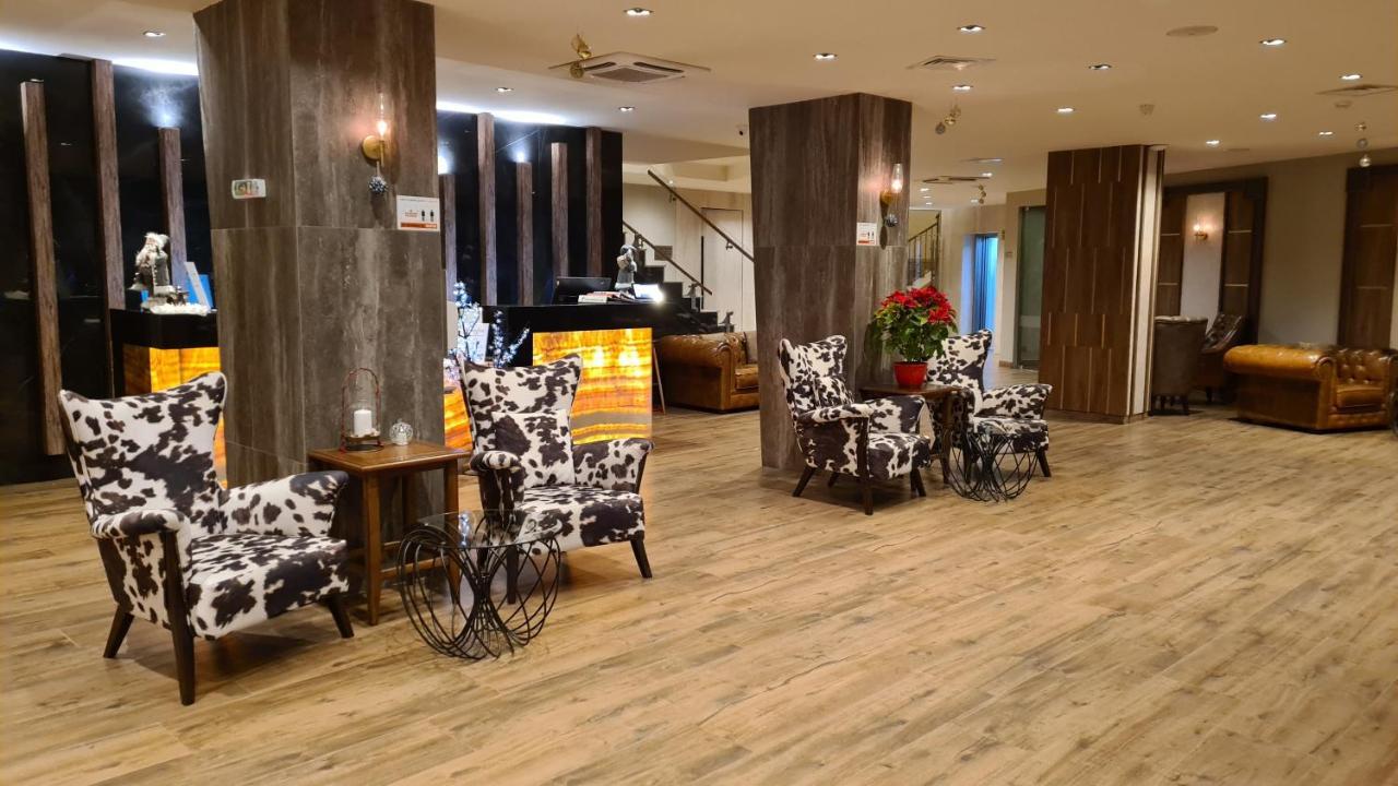 Apartmanica Double Room Apartment 101-12, Big Terrace, St Ivan Rilski 4 Star Spa Resort, بانسكو المظهر الخارجي الصورة